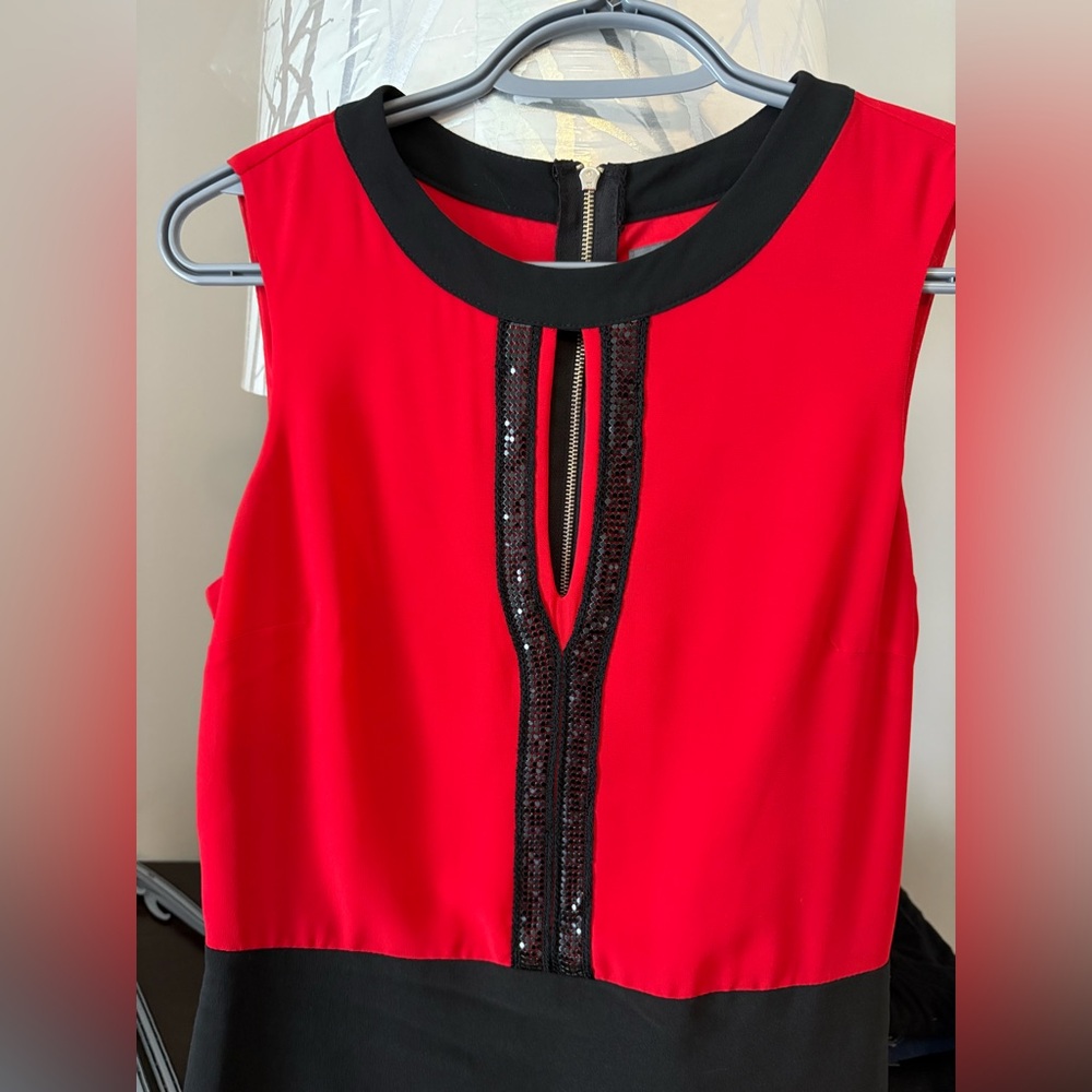Suzy Shier Strapless Red and Black Dress - Picture 3 of 12